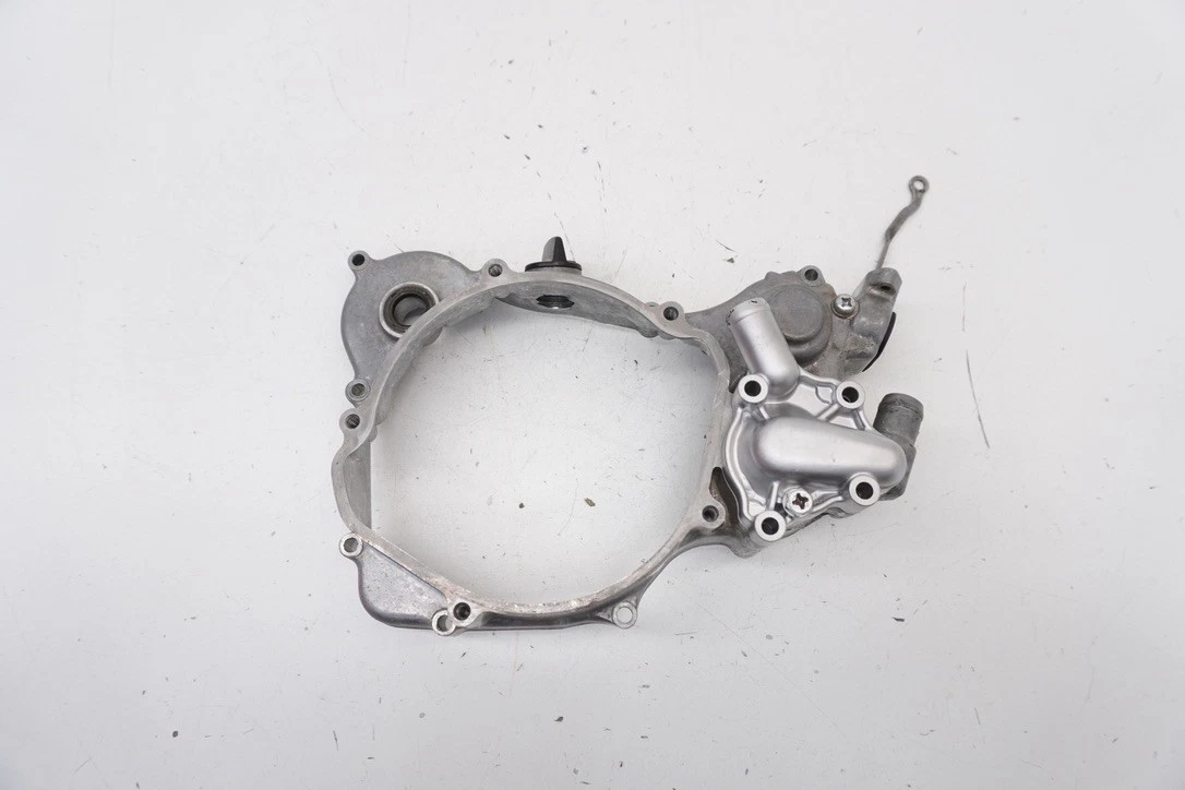 1997 CR125R Inner Clutch Cover OEM Engine Water Pump Honda CR 125R 97-98