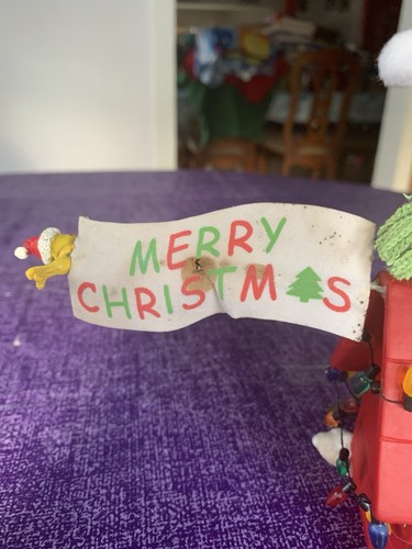 Peanuts Snoopy The Flying Ace Possible Dreams Clothtique Merry Christmas Flag - Picture 12 of 15