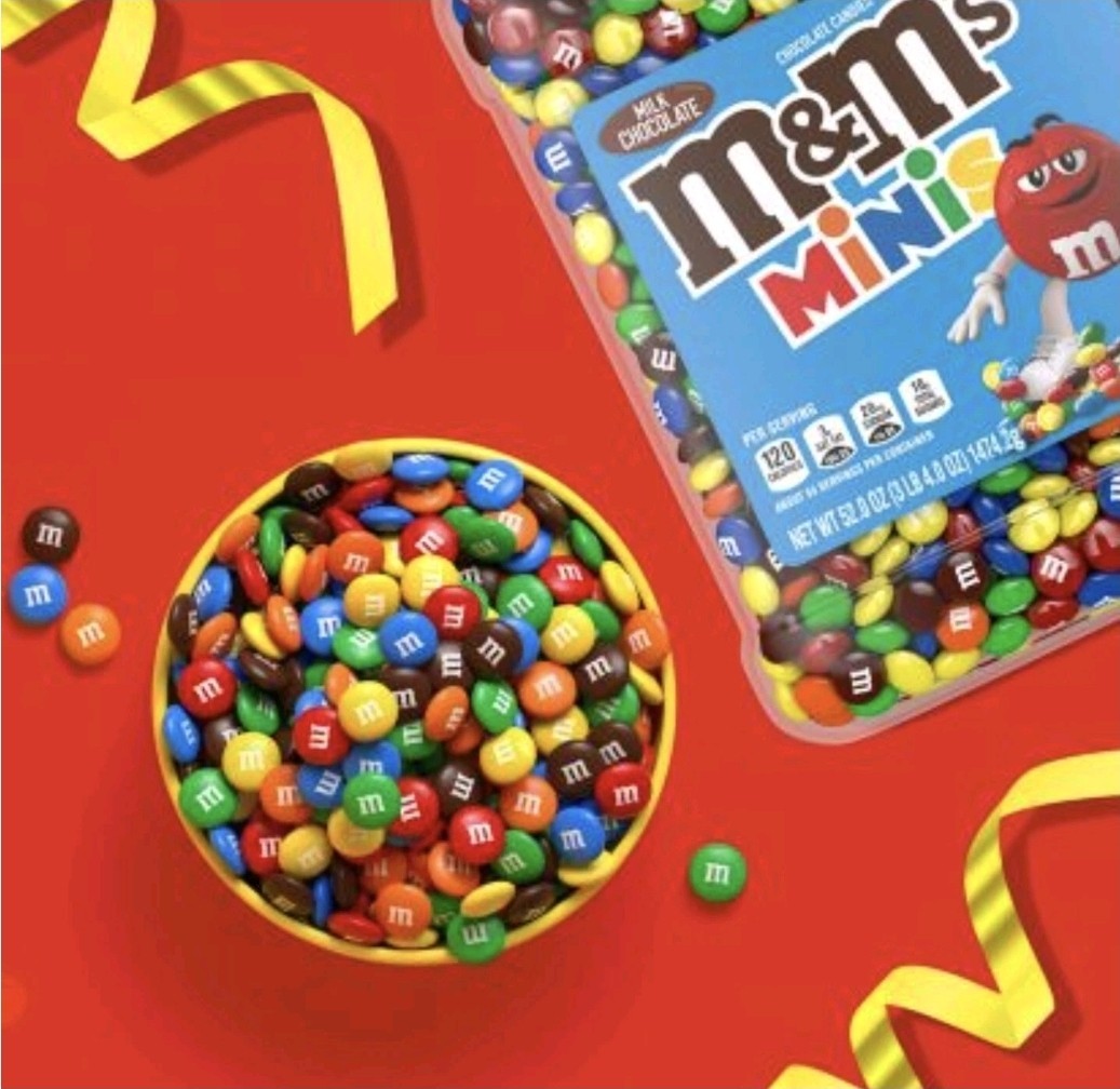 M&M'S Minis Milk Chocolate Candy Bulk Jar (52 oz.)