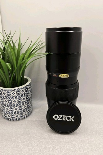 Vintage Ozeck 75-205mm 1:3.5 MC Auto Zoom Lens