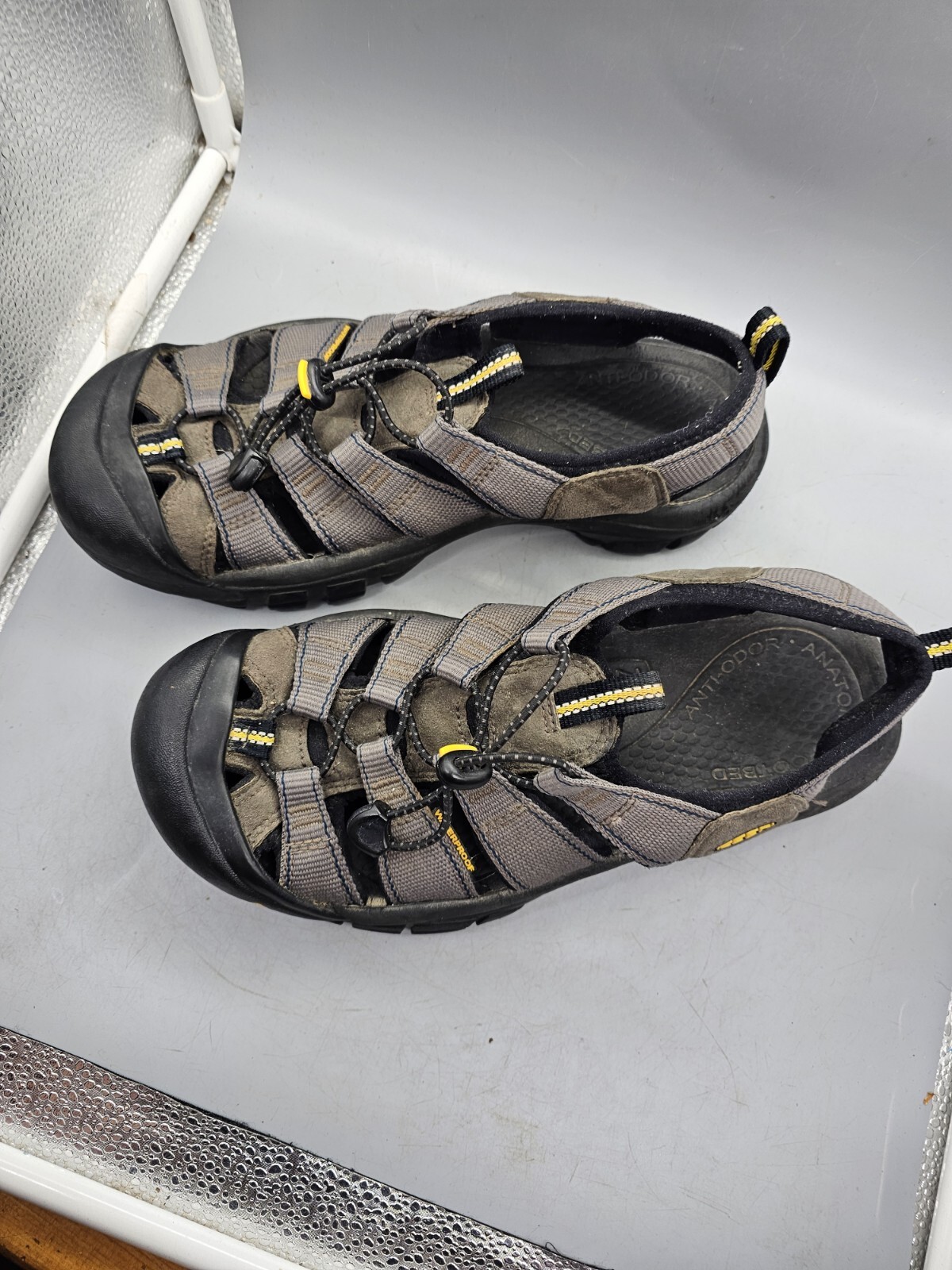 Sandali Keen uomo taglia 7 grigi con cinturino escursionismo acqua donna 9 5