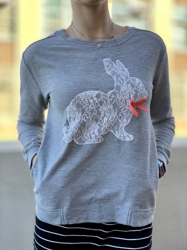 Concept Club Gray With Pockets Womens Sweatshirt Size M Laced Bunny Print