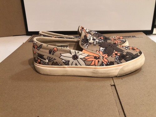 nike toki slip on womens