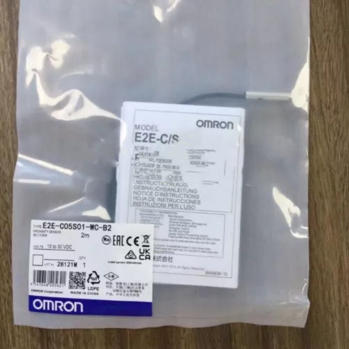 1PC Omron E2E-C05S01-WC-B2 Proximity Sensor E2EC05S01WCB2 New