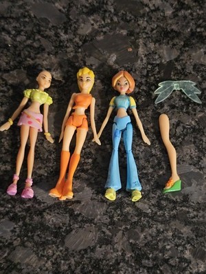 Winx Club Alfea College Castle Replacement Figures Dolls Mattel 2004 Htf Flaw