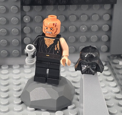 LEGO Star Wars Battle Damaged Anakin Skywalker / Darth Vader sw0283 8096