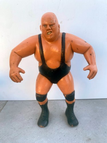 8 Titan WWF WWE Rubber Wrestler King Kong Bundy Ti...