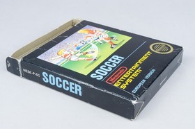 Nintendo NES *Soccer* OVP CIB PAL B SC-EEC/FRG Bienengr&auml;ber +