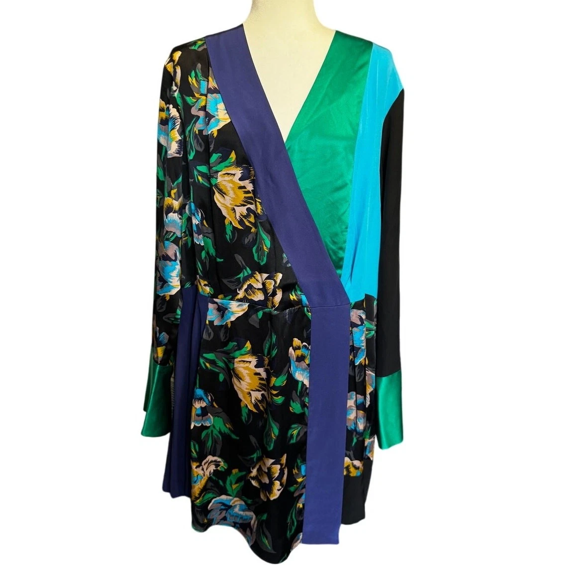 Diane von Furstenberg Silk Dresses for Women for Sale - eBay