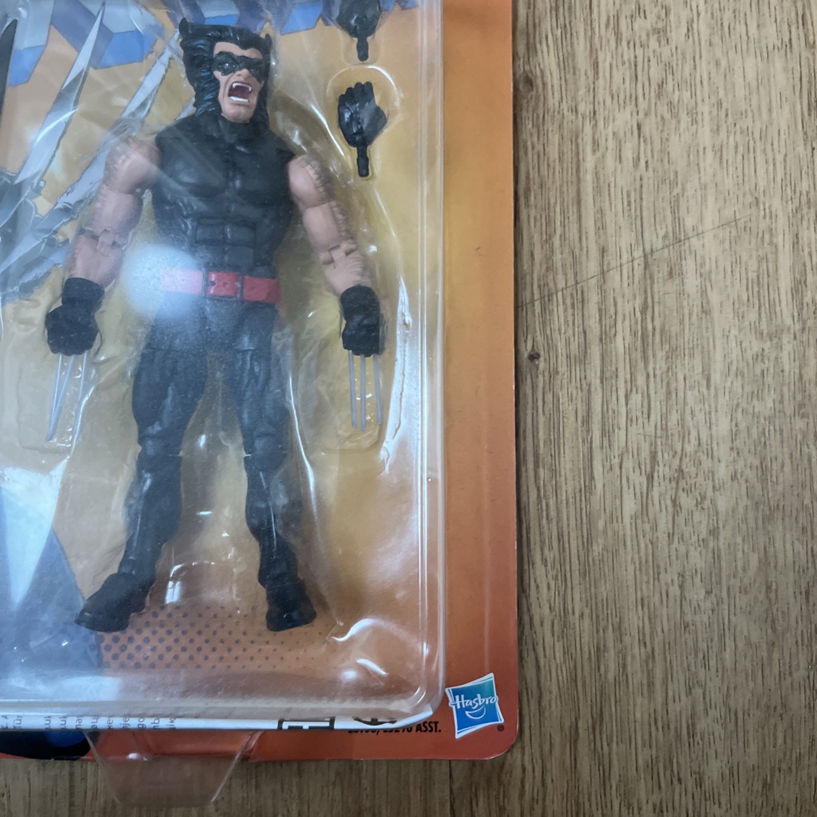 Marvel Legends 80th Anniversary X-Men Wolverine Action Figure 2018 6" Retro image 5