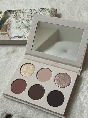 KKW Beauty Limited Edition Mrs West Lidschattenpalette Neu Originalverpackt