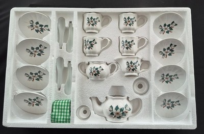 Vintage Formalities Baum Bros 25 Pc Miniature Tea Set White Flower Boxed