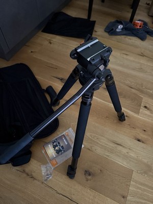 E-image GH03+760AT Tripod Kit with fluid head