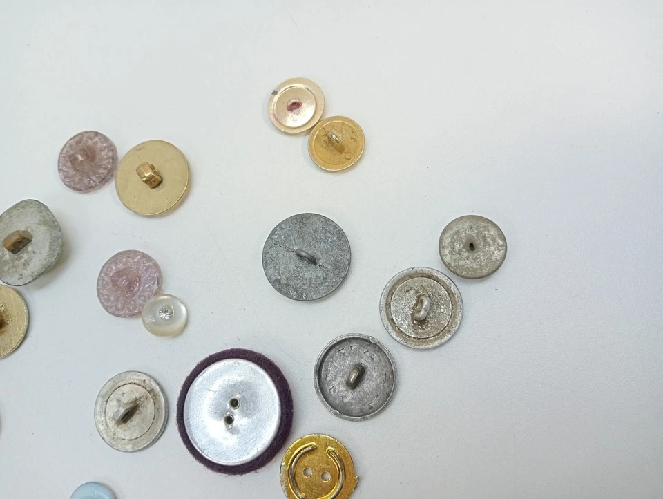 Buttons Different Buttons For Sewing Ukraine Vintage Retro Button Rare Old - Image 3 of 4