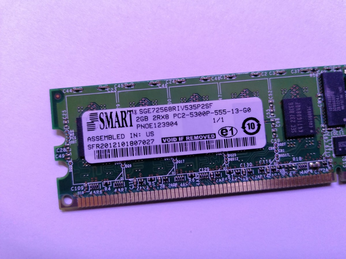 Mémoire DDR2 SMART 2GB PC5300 ECC-REG Pour Serveur NETAPP - Module 240 PIN, Neuf (retiré D'un Système Neuf)