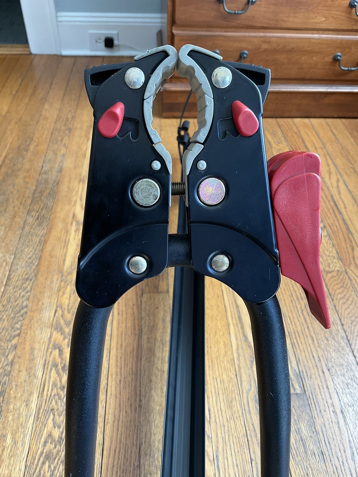 Yakima LockJaw Upright Rooftop Bike Carrier Rack + RoundBar Mounts eBay