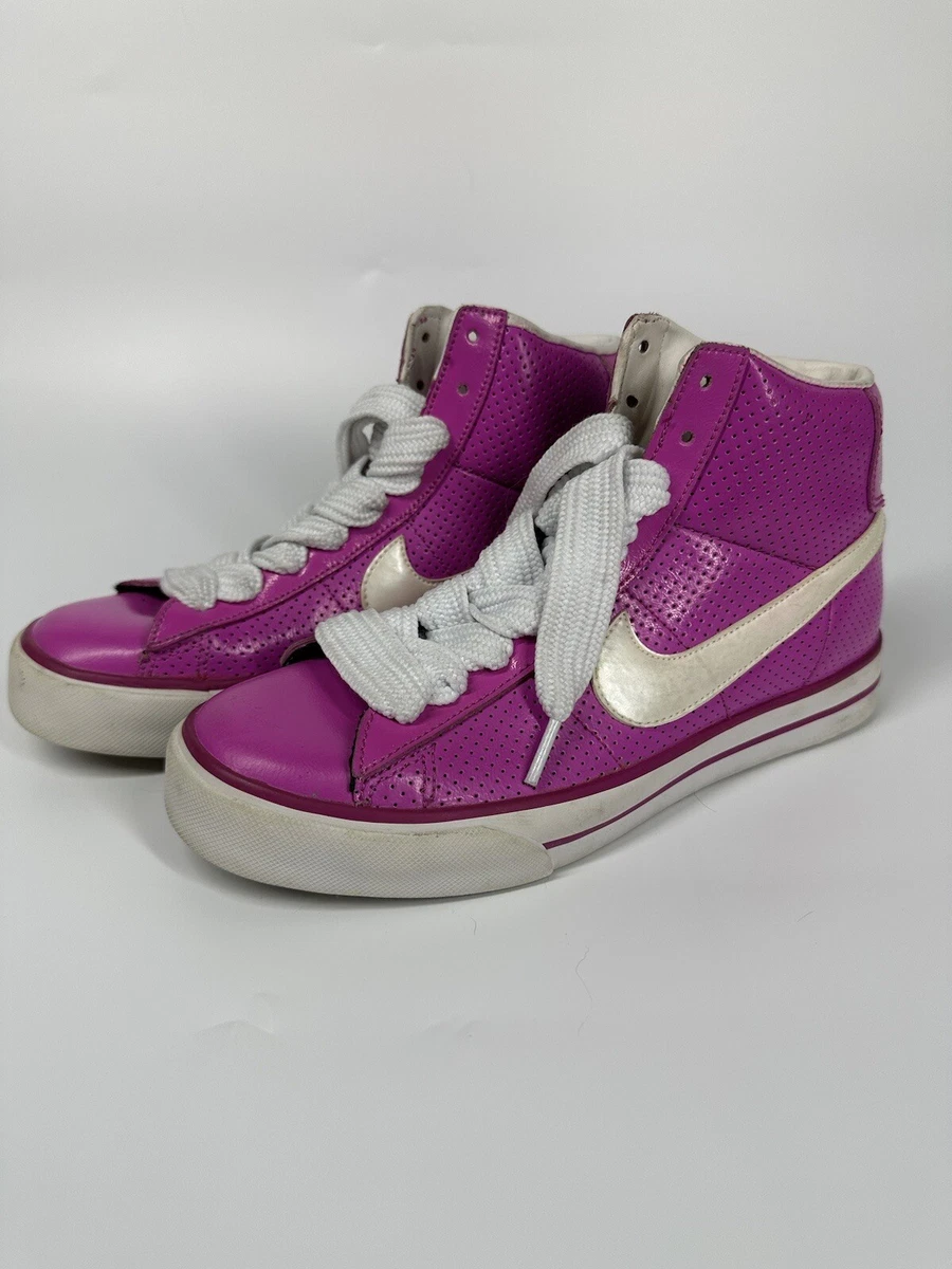 Nike Sweet Classic High Top Athletic Shoes for Women for  display picture 1