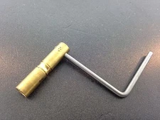 Clock Crank Key size 8 or 4 mm or .157 inches Vienna and American Regulators
