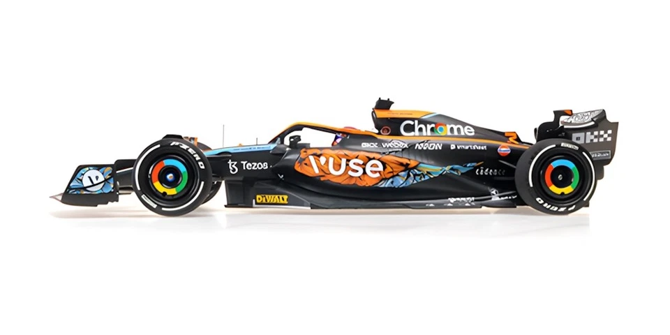 Minichamps 1:18 McLAREN MCL36 DANIEL RICCIARDO ABU DHABI GP 2022 - 537224003 - Imagen 4 de 4
