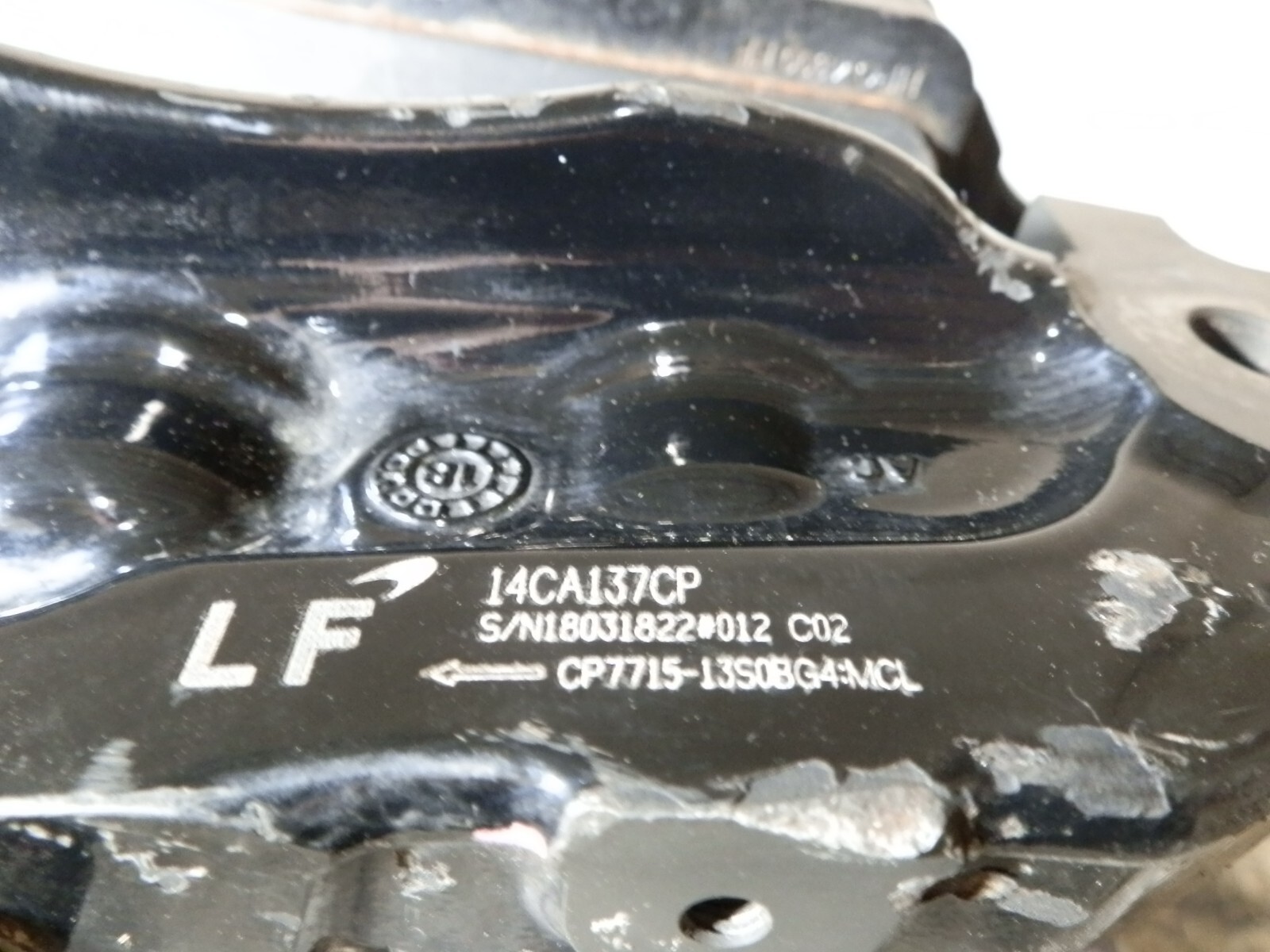 Mclaren Right Bleeder Brake Calier 18031822