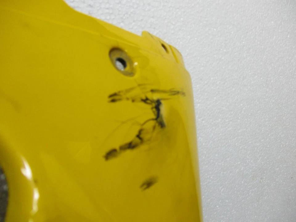 LAVERDA DIAMANTE 668 YELLOW R/H FAIRING PANEL (18130) - Image 3 of 4