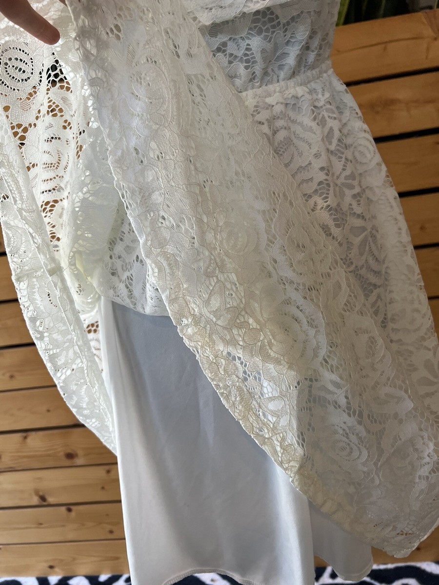 rue 21 white lace dress White Rue 21 dress size small, Only worn a few times