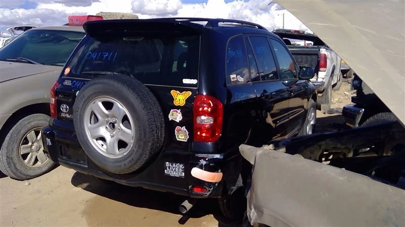 Расходомер воздуха для впрыска б/у топлива подходит для: 2004 Toyota RAV4 класса A - Изображение 4 из 4