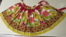 VTG 60  s HALF APRON CLOSELY PLEATED FLORAL BUTTERFLY