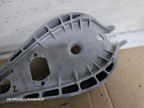BMW E46 M3 Rear axle spring perch upper arm Right Rear 2 - Picture 5 of 7