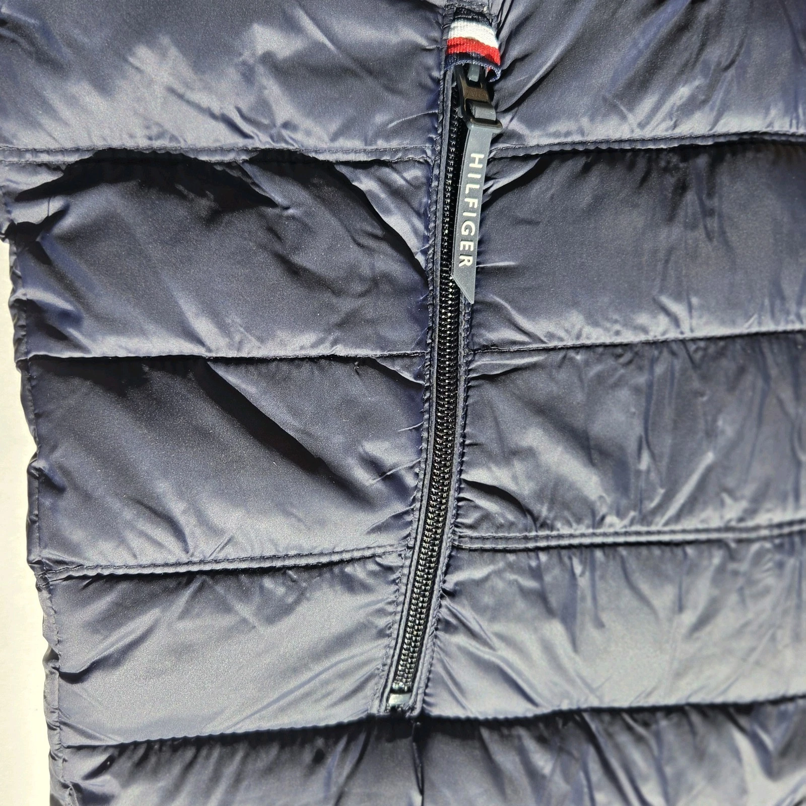 Tommy Hilfiger Men's Water Resistant Ultra Loft Filled Hooded Puffer Jacket 2XL - product detail image 6