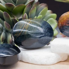 High Quality Blue Tiger's Eye Crystal Palm Pocket Worry Stone Healing Protection