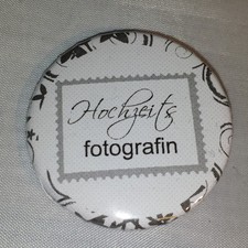 B72 - Photographer Photographer Wedding Party Birthday Christening Button Buttons