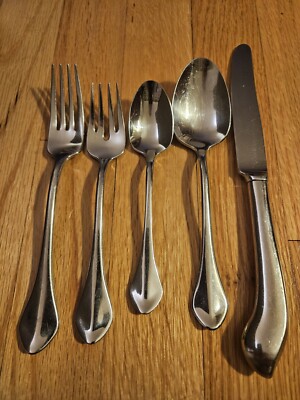 Oneida Capello Glossy Stainless Flatware, Made in USA