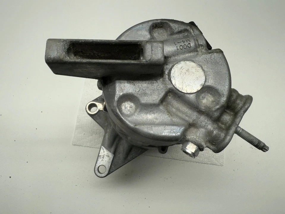 OEM 2018 2019 2020 2021 CHEVY TRAVERSE 3.6L AIR A/C AC COMPRESSOR 84333862 - Image 4 of 4