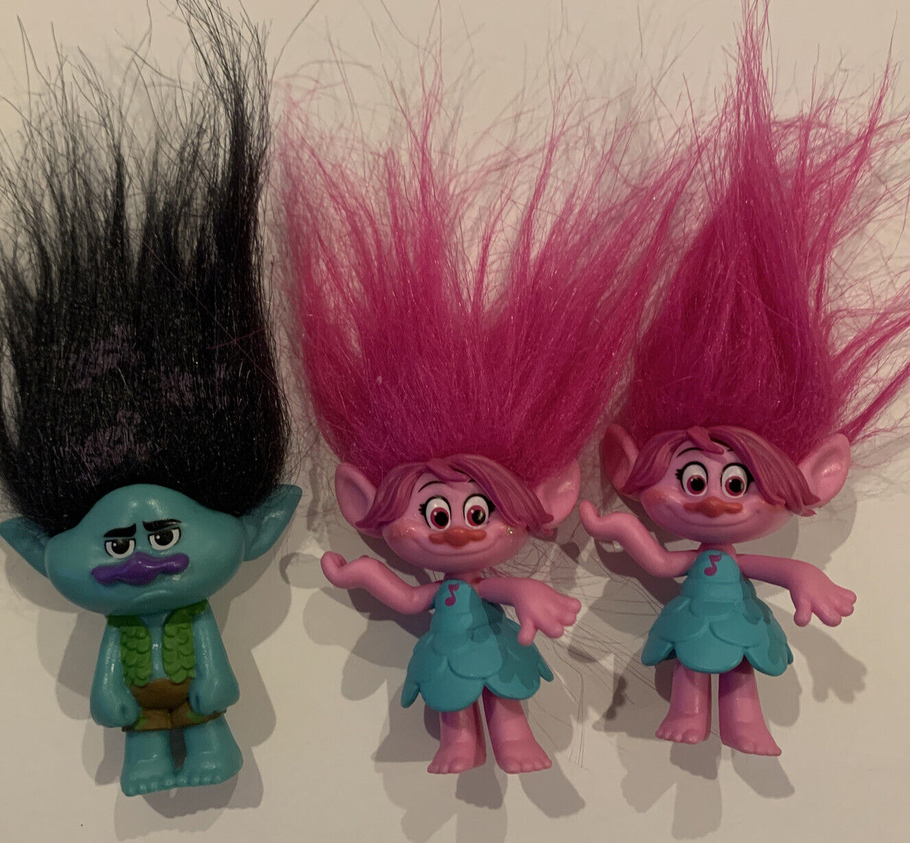 Boneca Trolls Poppy Cantora Pop – DreamToys