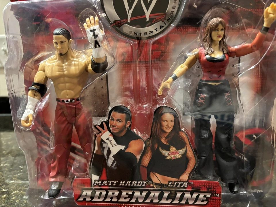 WWF Jakks PacificAdrenaline Serie 9 Matt Hardy y Lita Sellado de Fábrica  Foto 2 de 4