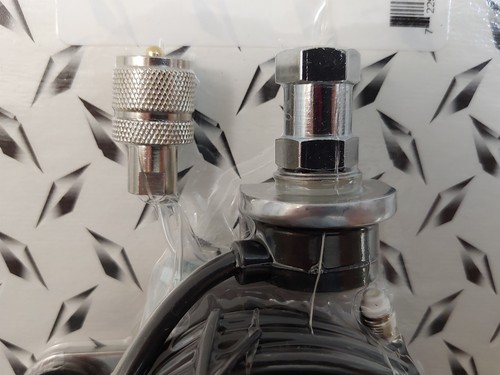 Zubehör Unlimited AUJ2K Jeep HD CB Antenne Ersatzreifenhalterung mit 18 Fuß Koax - Bild 5 von 8