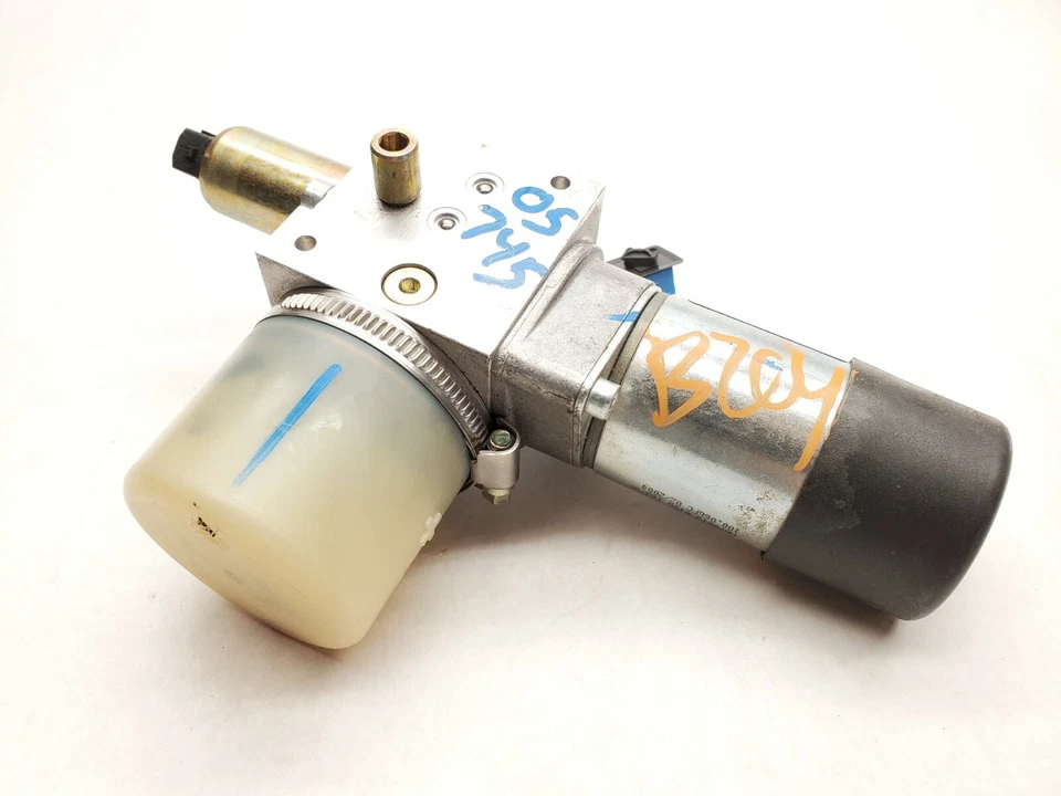 BMW 745i 750i 2002-2008 tapa maletero motor bomba elevadora hidráulica 7015009 Foto 3 de 4