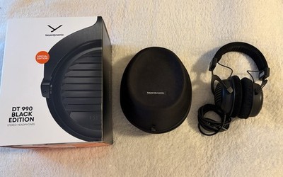 beyerdynamic dt 990 black edition 