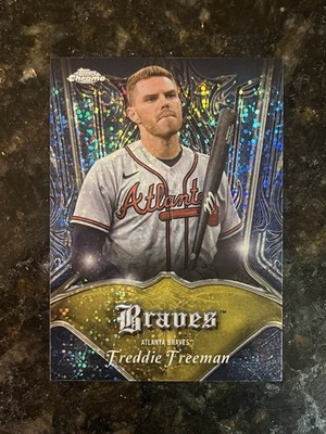 2022 Topps Chrome Freddie Freeman Pinstriped Gold Refractor Speckle /50 Braves