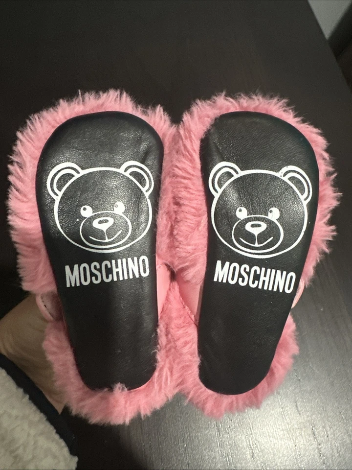 Moschino Pink  Faux Fur Baby  Mary Jane  Flats US  Size 2   IT Size  18 - Image 3 of 4