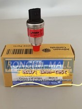 1PCS new for YORK 025-28678-006 Pressure Transducer dmm