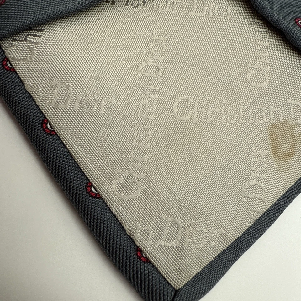 Dior Men's Tie Classic Style Geometric Design Gray Red Dot 100 Silk Needs Clean - Image 3 of 4
