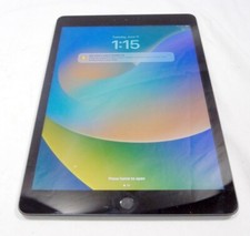 Black 8th Generation 32 GB Apple iPad Model A2270 Factory Unlocked  Reset 