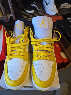 NEW* WOMEN Nike Air Jordan 1 Mid White/Yellow (BQ6472 170), Sz