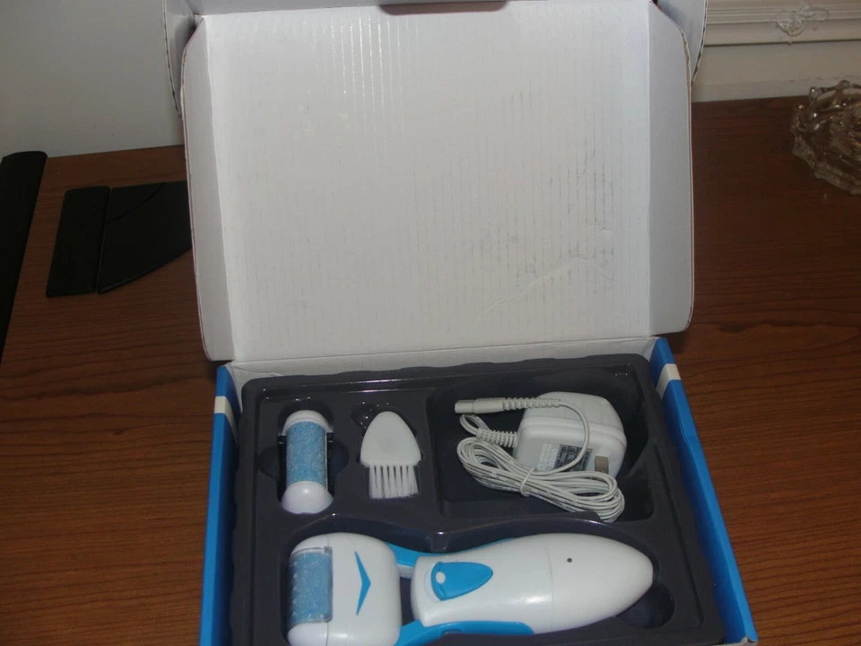 HONGSHENG HS-501B Callous Remover Rechargeable Waterproof NEW-Perfect gift item - Image 3 of 4