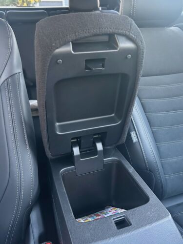 Auto Console Cover- Fits the Mitsubishi Outlander 2022-2024 -Fleece Material-MO1 - Bild 3 von 18
