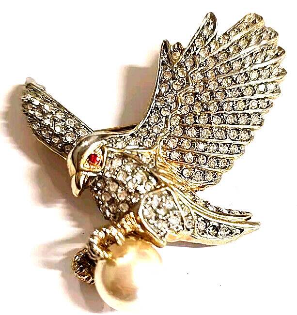 Majestic Eagal In Flight With Prized Faux Pearl - Classic ASPEN Vintage Brooch 