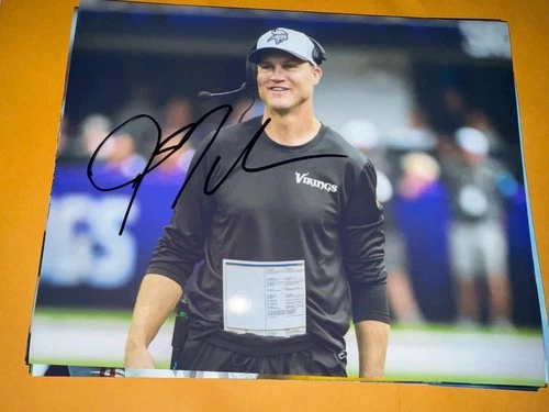 Josh McCown Minnesota Vikings QB coach signed 8x10 photo