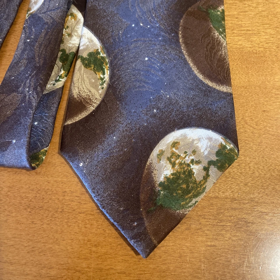 Vtg Earth Air Water Tree Blue Planet Earth Mens Neck Tie 57” X 4” - Image 4 of 4
